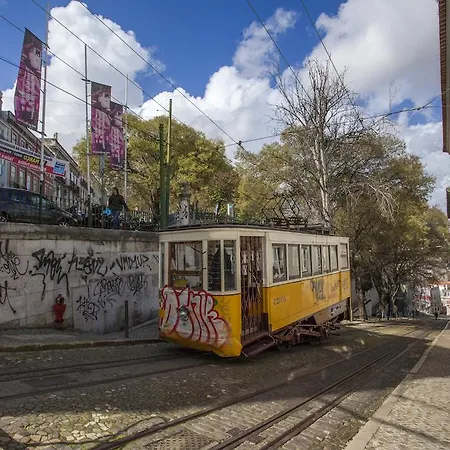 Lxway Bairro Alto - Diario De Noticias *
